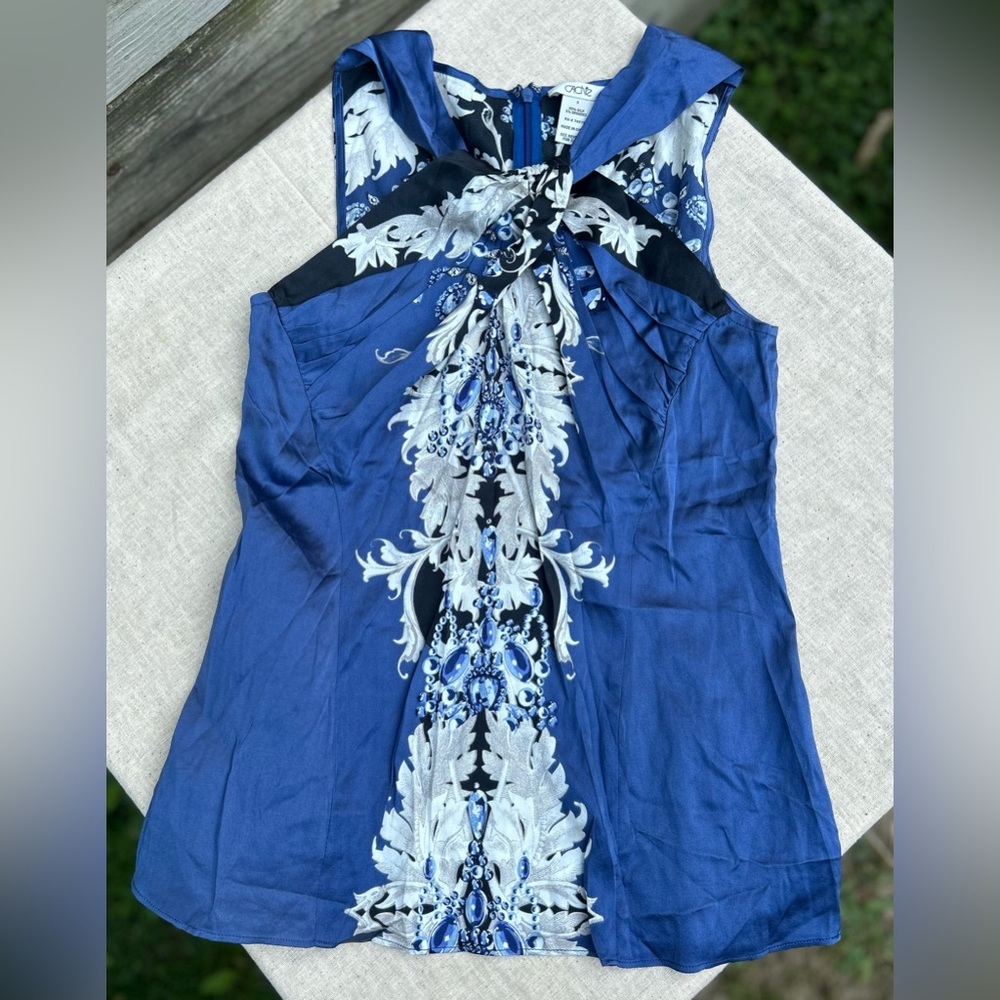 NWOT🌟CACHE🌟 blue white floral sleeveless halter blouse silk spandex size…